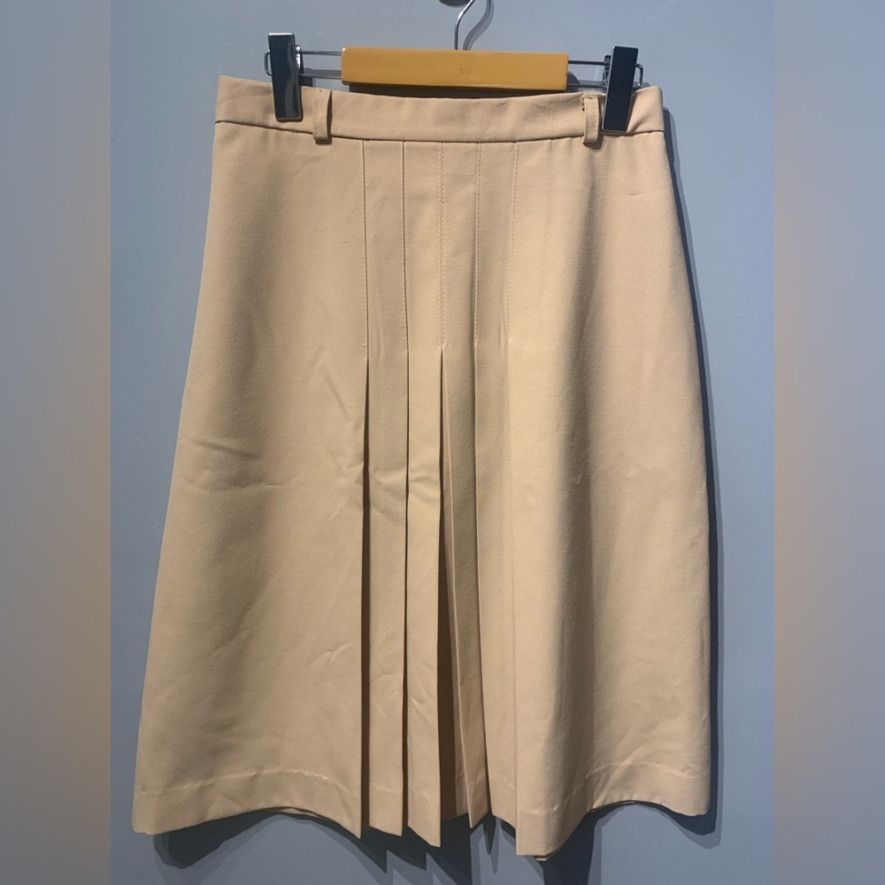 Vintage Pleated Tan Skirt - Picture 2 of 4
